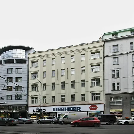 Alveo Apartment