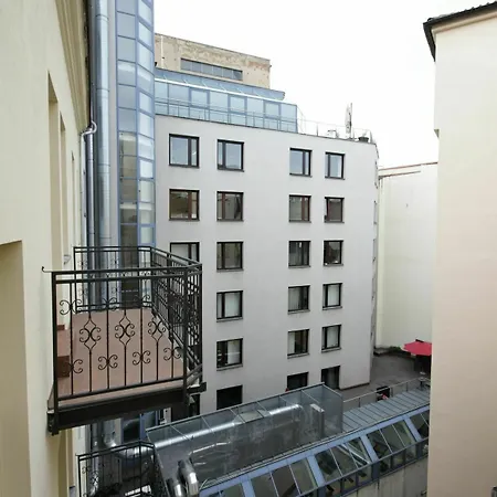 Alveo Apartment