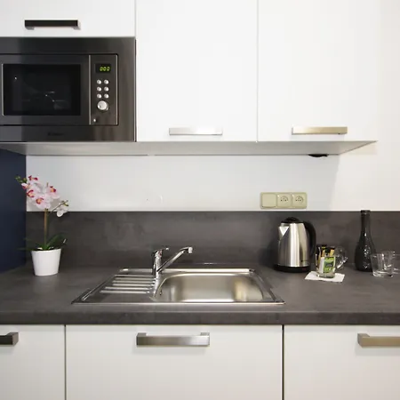 Alveo Apartment