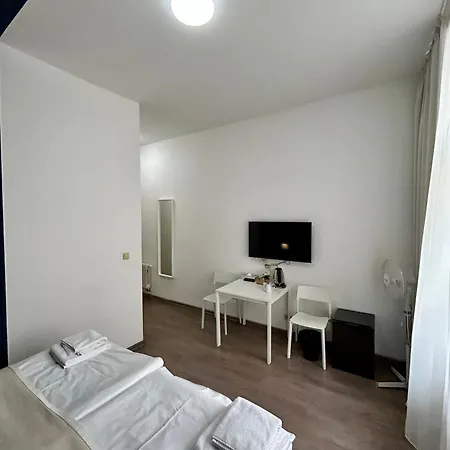 Alveo Prague