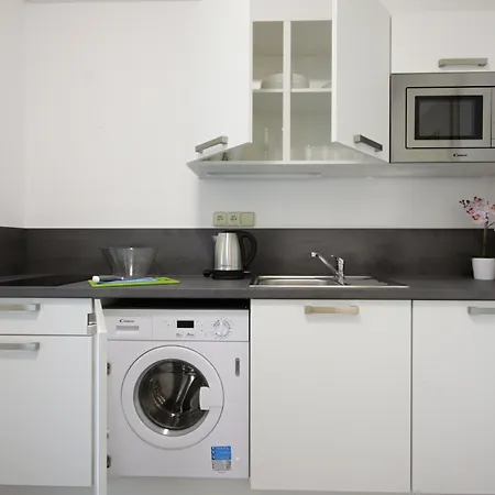 Apartman Alveo *
